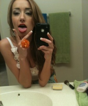 18 year old girl Hailey Little takes off yoga attire to stand naked